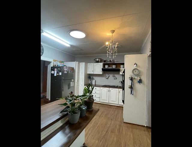 4 BEDROOM HOUSE FOR SALE IN AQUAPARK